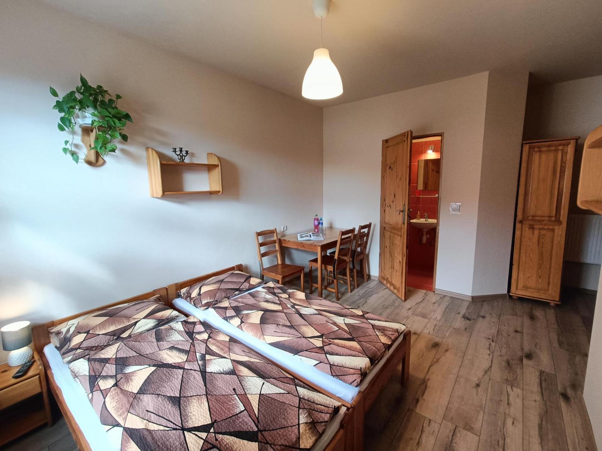 Apartamenty I Pokoje Goscinne "Wacus" Srebrna Góra Εξωτερικό φωτογραφία
