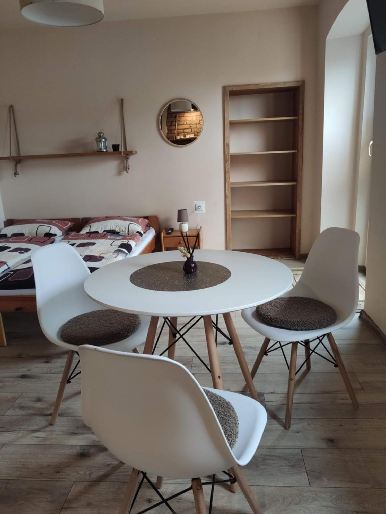 Apartamenty I Pokoje Goscinne "Wacus" Srebrna Góra Εξωτερικό φωτογραφία
