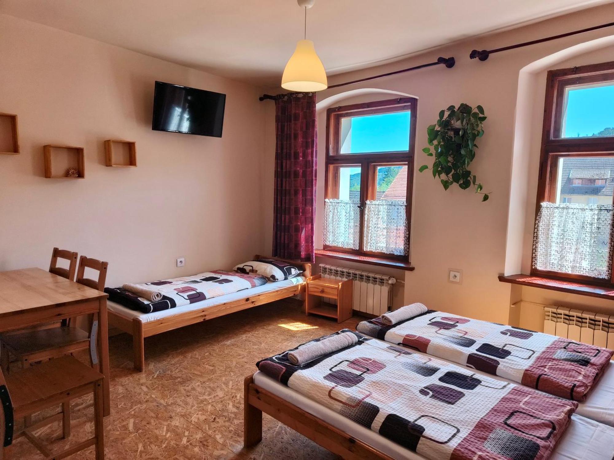 Apartamenty I Pokoje Goscinne "Wacus" Srebrna Góra Εξωτερικό φωτογραφία