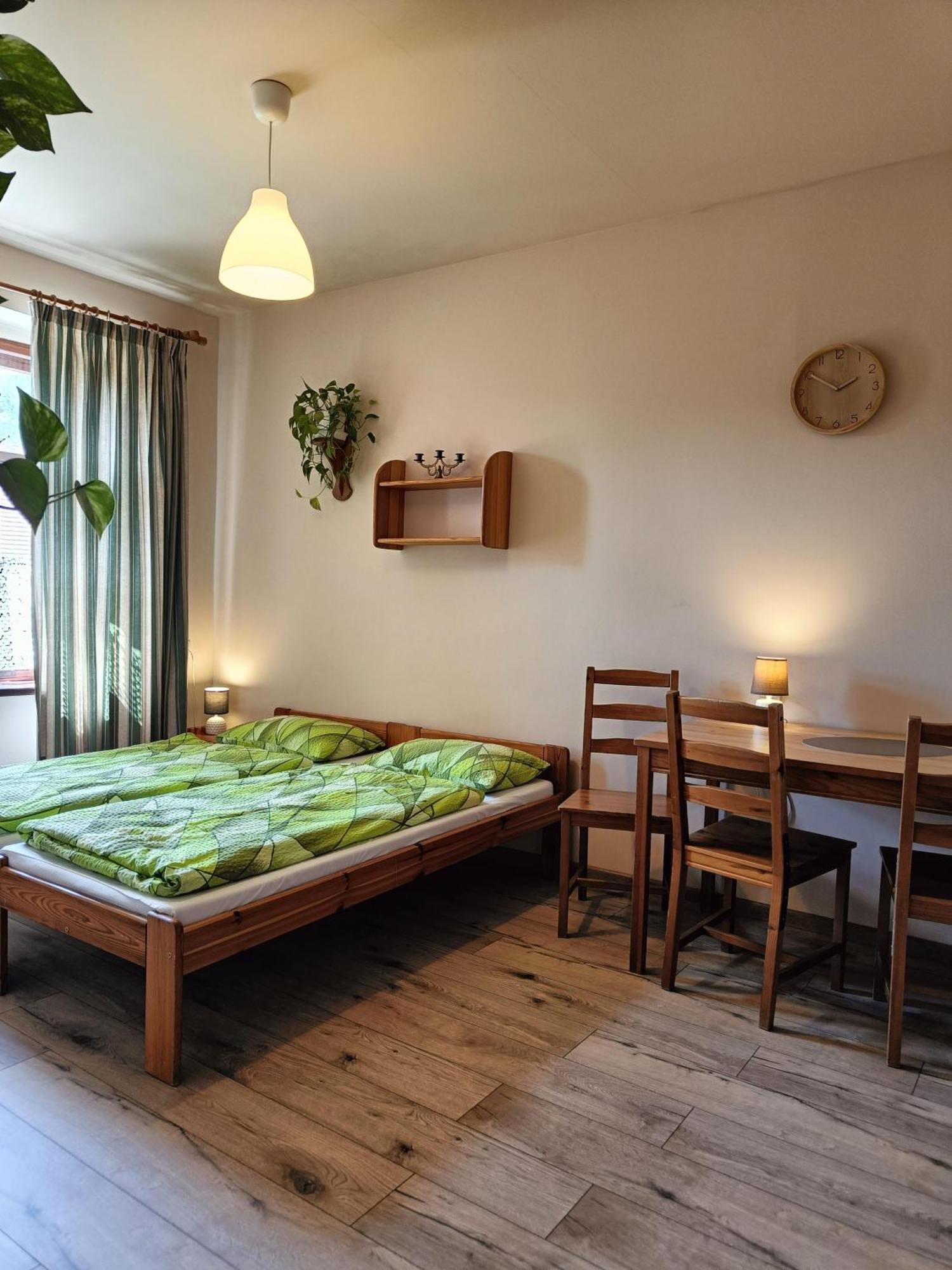 Apartamenty I Pokoje Goscinne "Wacus" Srebrna Góra Εξωτερικό φωτογραφία